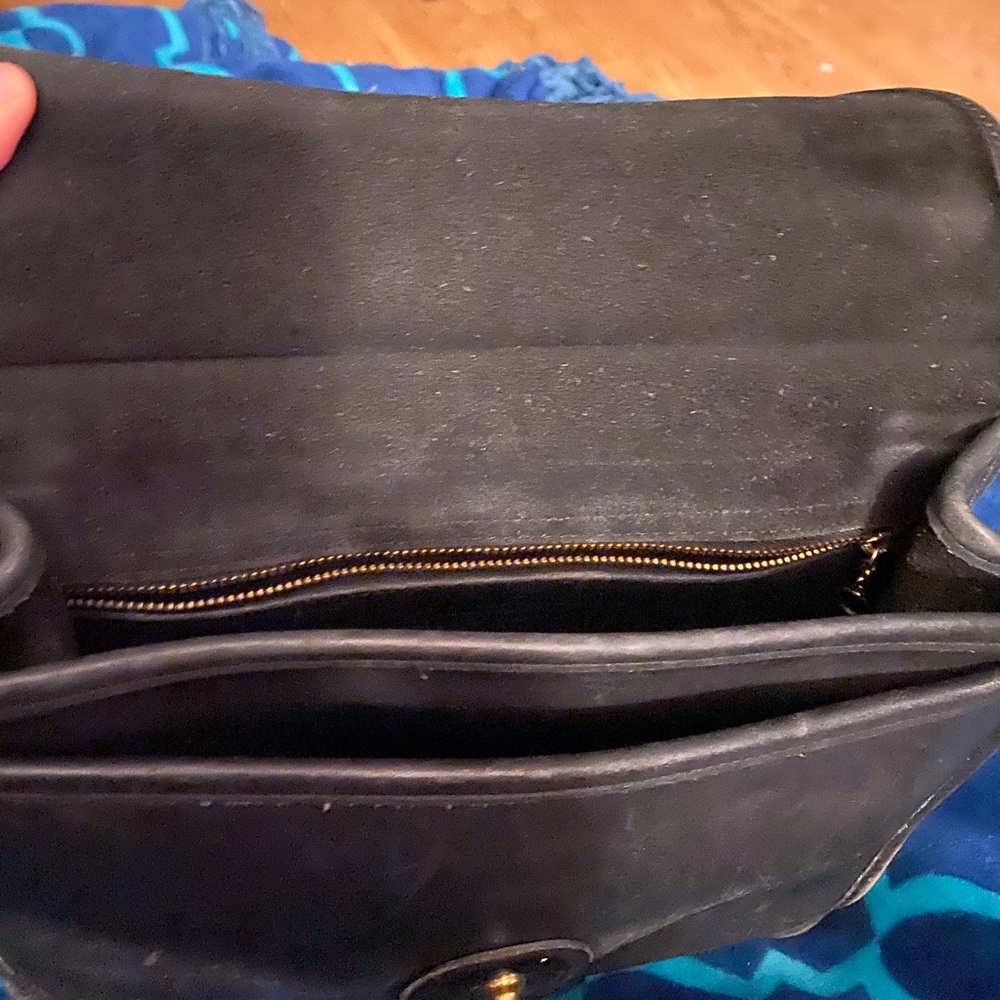Vintage COACH crossbody purse/satchel